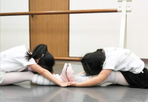 児童クラス｜舞台からの経験を大切にする奈良県橿原市のマミバレエスタジオ